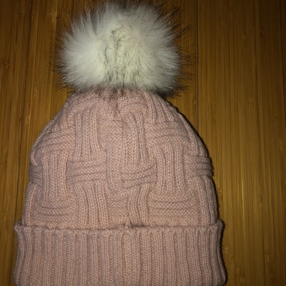 Sherpa lined baby pink winter beanie hat with pom - Picture 4 of 8
